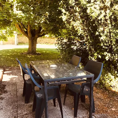 Hébergement de vacances Au Boom Coeur En Options Et Repas Tourtenay